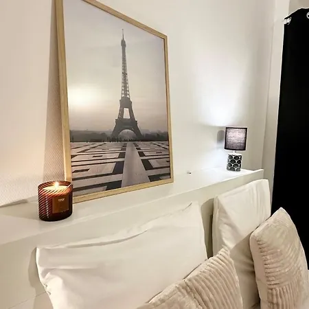 L'evasion - Centre-ville & Garage Prive Гостевой дом 3*